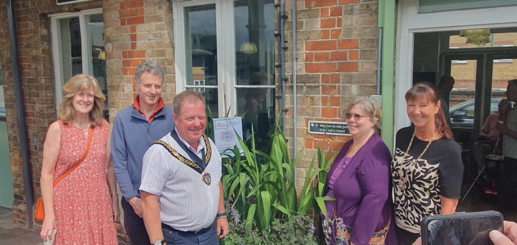 Community projects continue breathing new life into Reigate Station ...