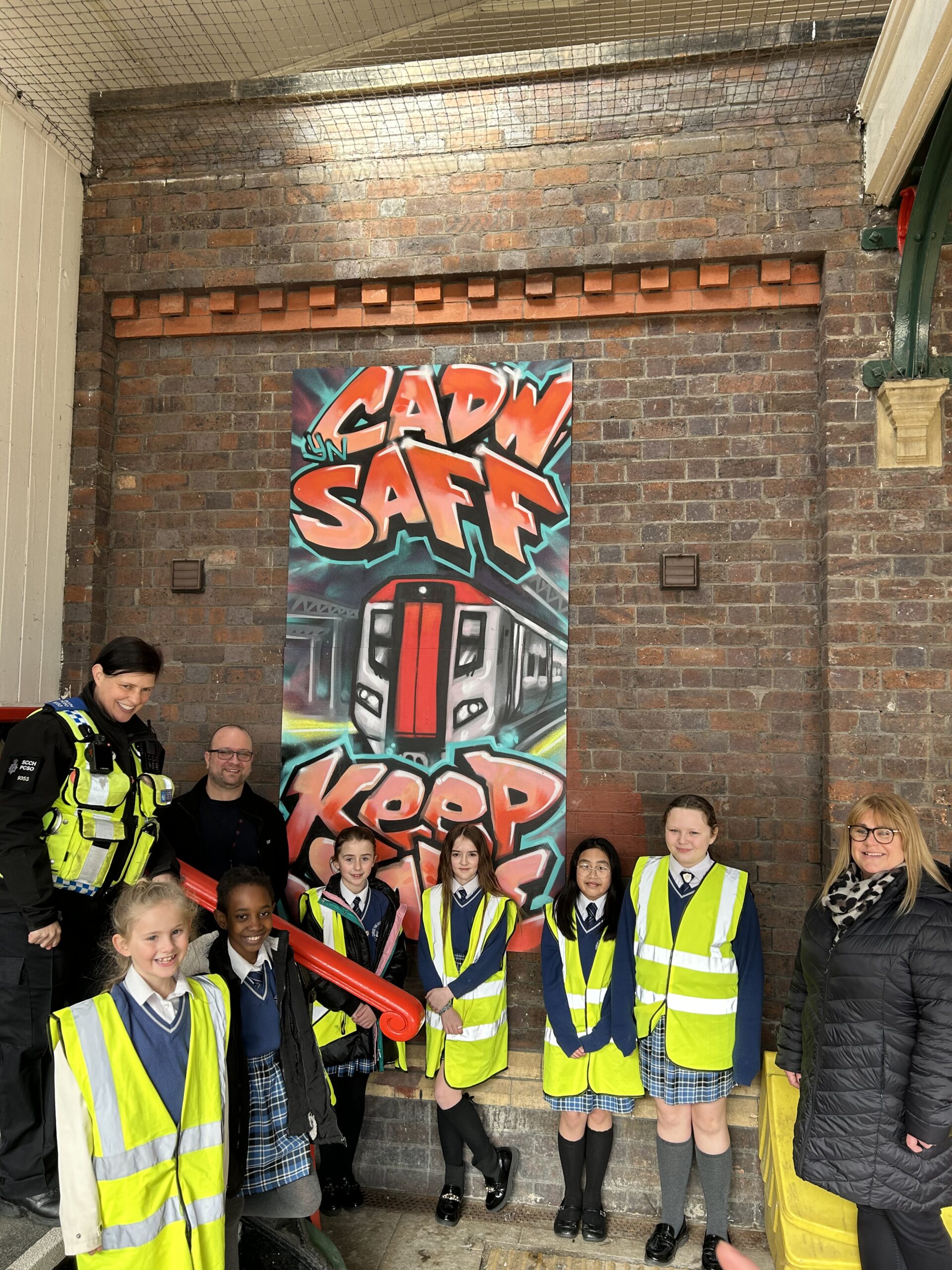 Rail safety artwork unveiled at Rhyl Station - Community Rail Network